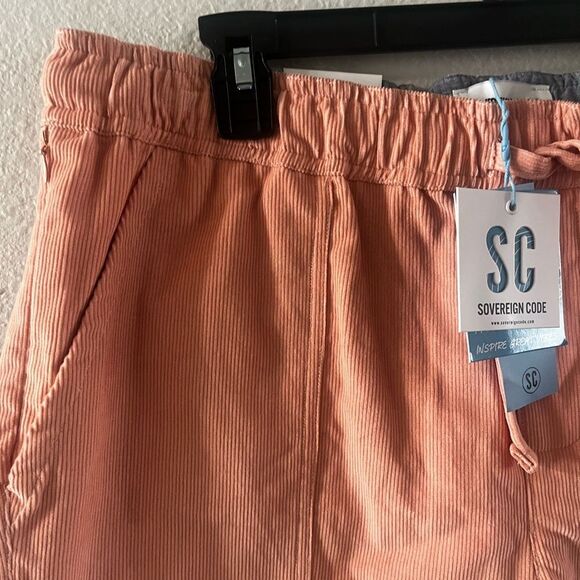 NEW Women's Sovereign Code SZ Large Cargo Cord Shorts Coral Adjustable Waistband - Picture 4 of 16